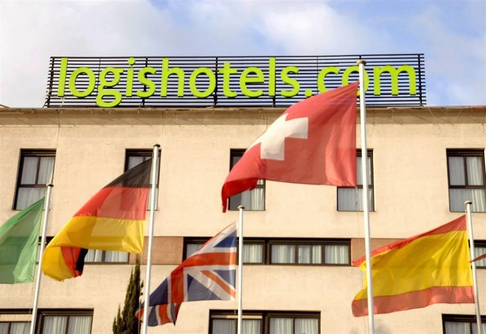 **** Hotel Logis Lyon Est Porte De L'Ain Saint-Maurice-de-Beynost France
