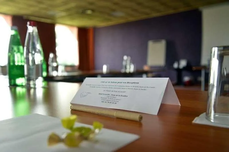 **** Hotel Logis Lyon Est Porte De L'Ain Saint-Maurice-de-Beynost France